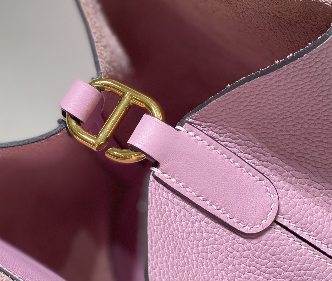 Hermès Luxury Handbag Collection 7