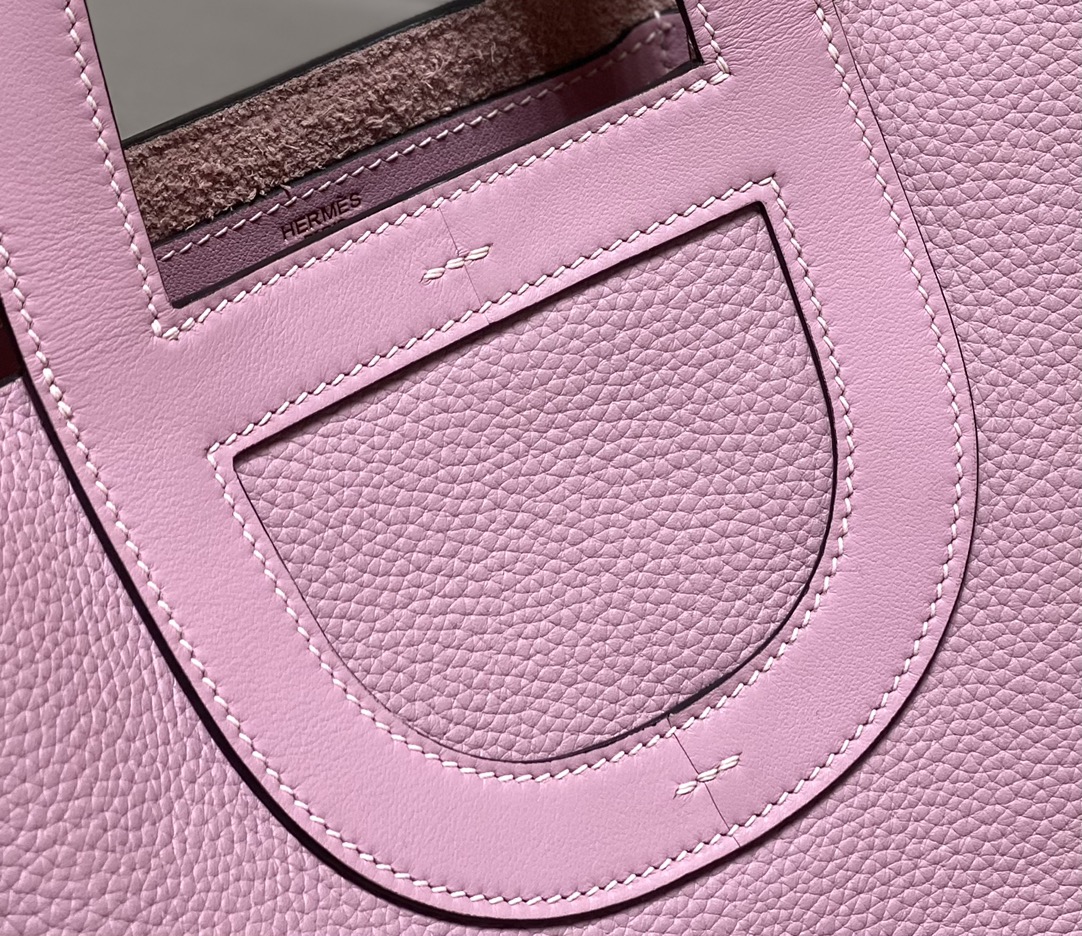Hermès Luxury Handbag Collection 8