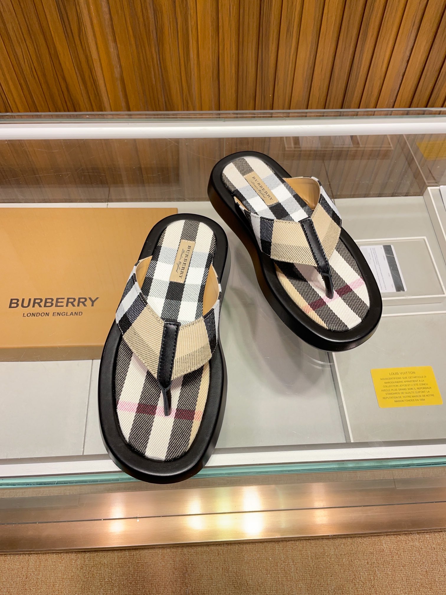 [B familia *] P:.Tamaño: 38 a 45.Burberry zapatillas de los hombres clásicos, boutique de gama alta,