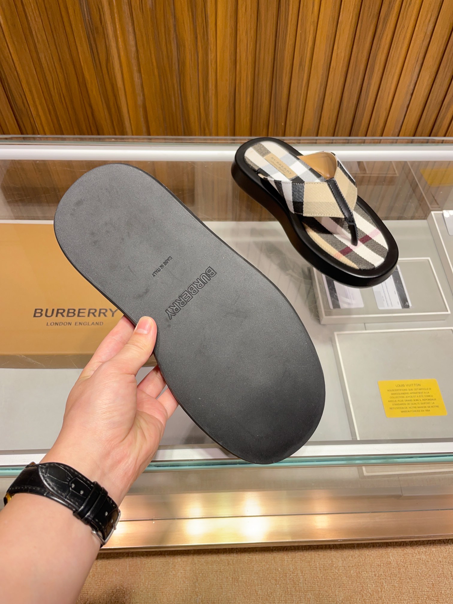 [B familia *] P:.Tamaño: 38 a 45.Burberry zapatillas de los hombres clásicos, boutique de gama alta,
