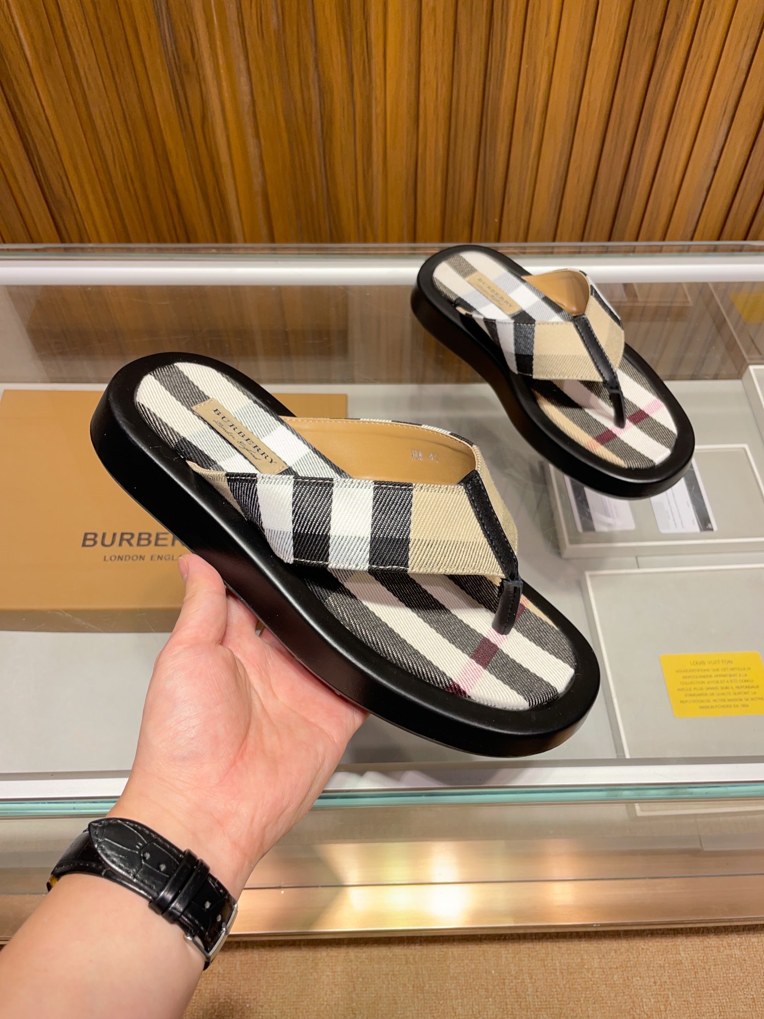 [B familia *] P:.Tamaño: 38 a 45.Burberry zapatillas de los hombres clásicos, boutique de gama alta,