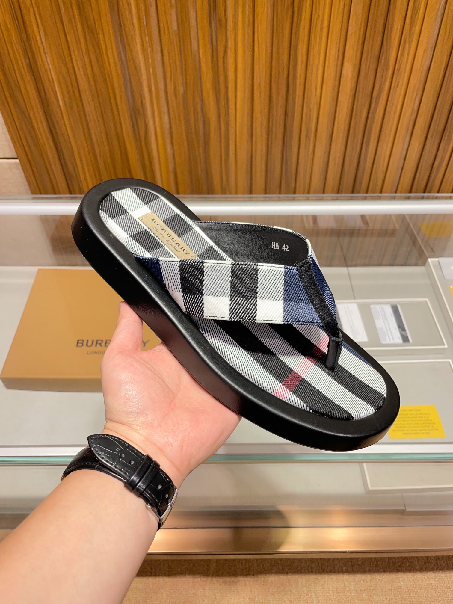 [B familia *] P:.Tamaño: 38 a 45.Burberry zapatillas de los hombres clásicos, boutique de gama alta,