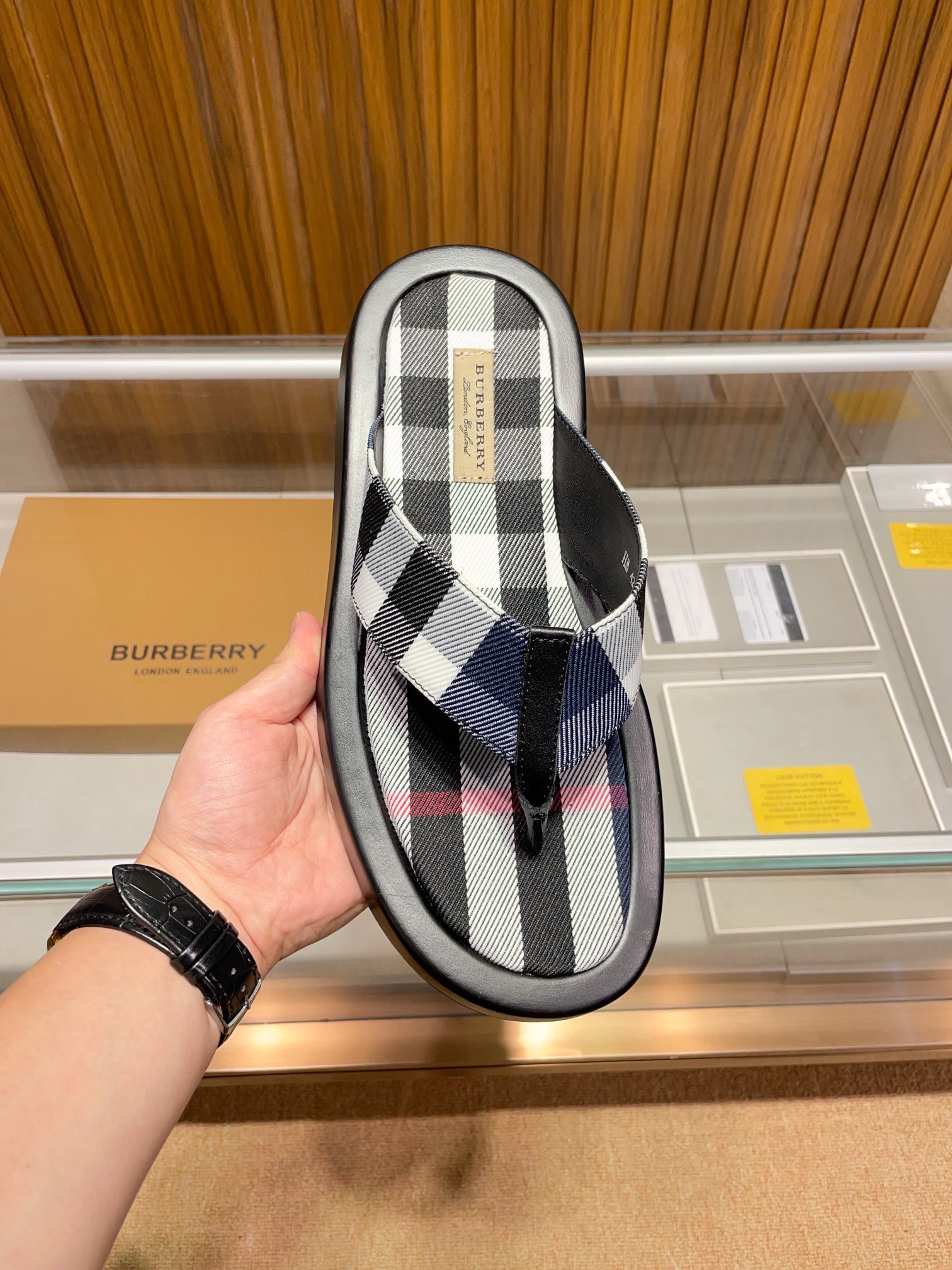 [B familia *] P:.Tamaño: 38 a 45.Burberry zapatillas de los hombres clásicos, boutique de gama alta,