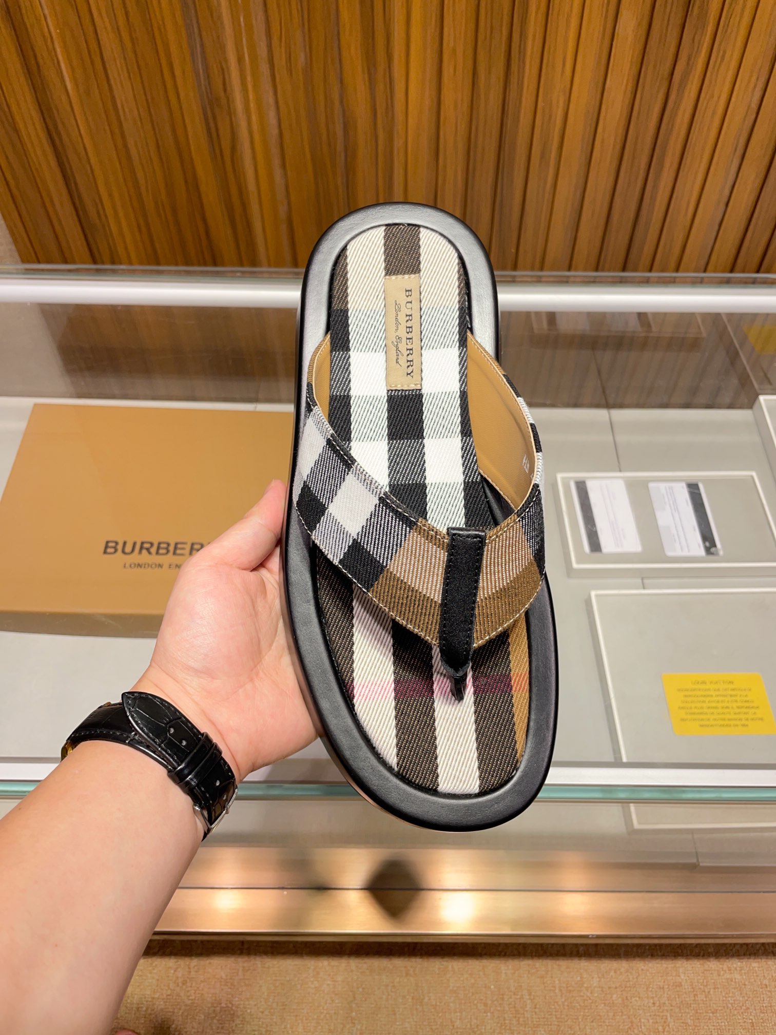 [B familia *] P:.Tamaño: 38 a 45.Burberry zapatillas de los hombres clásicos, boutique de gama alta,