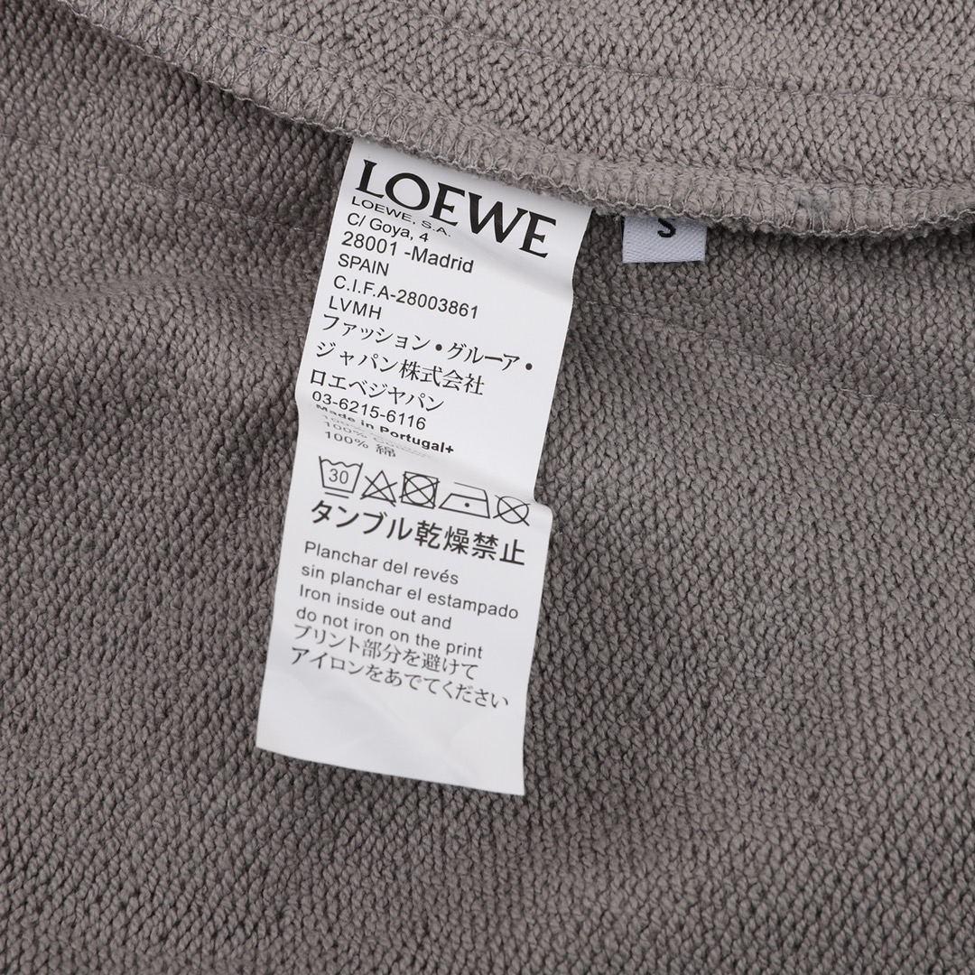 180 Loewe/罗意威 拼色编花织带刺绣短裤 面料采用360克刷毛面料