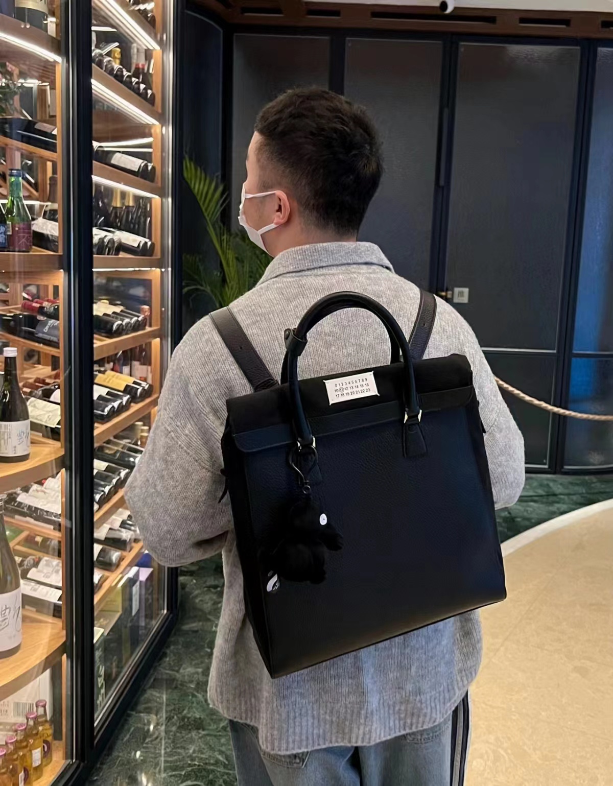 Jacquemus Product _dvnqfzkvHfXrIoilnc5I4pFEHsabeGdzf1weQUQ