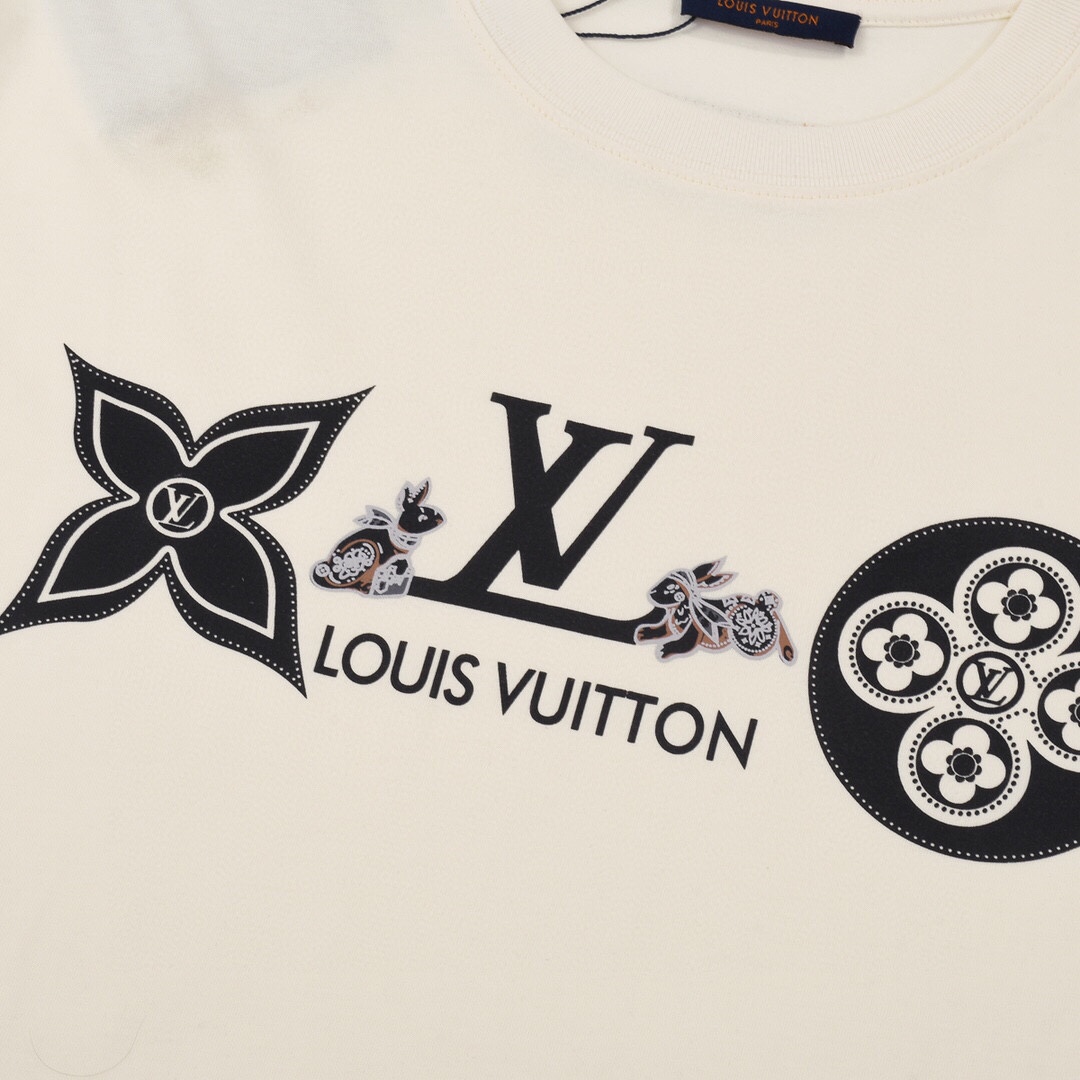 上新170 Louis Vuitton/路易威登 23ss 兔年限定三花标志性logo结合兔年元素印花短袖