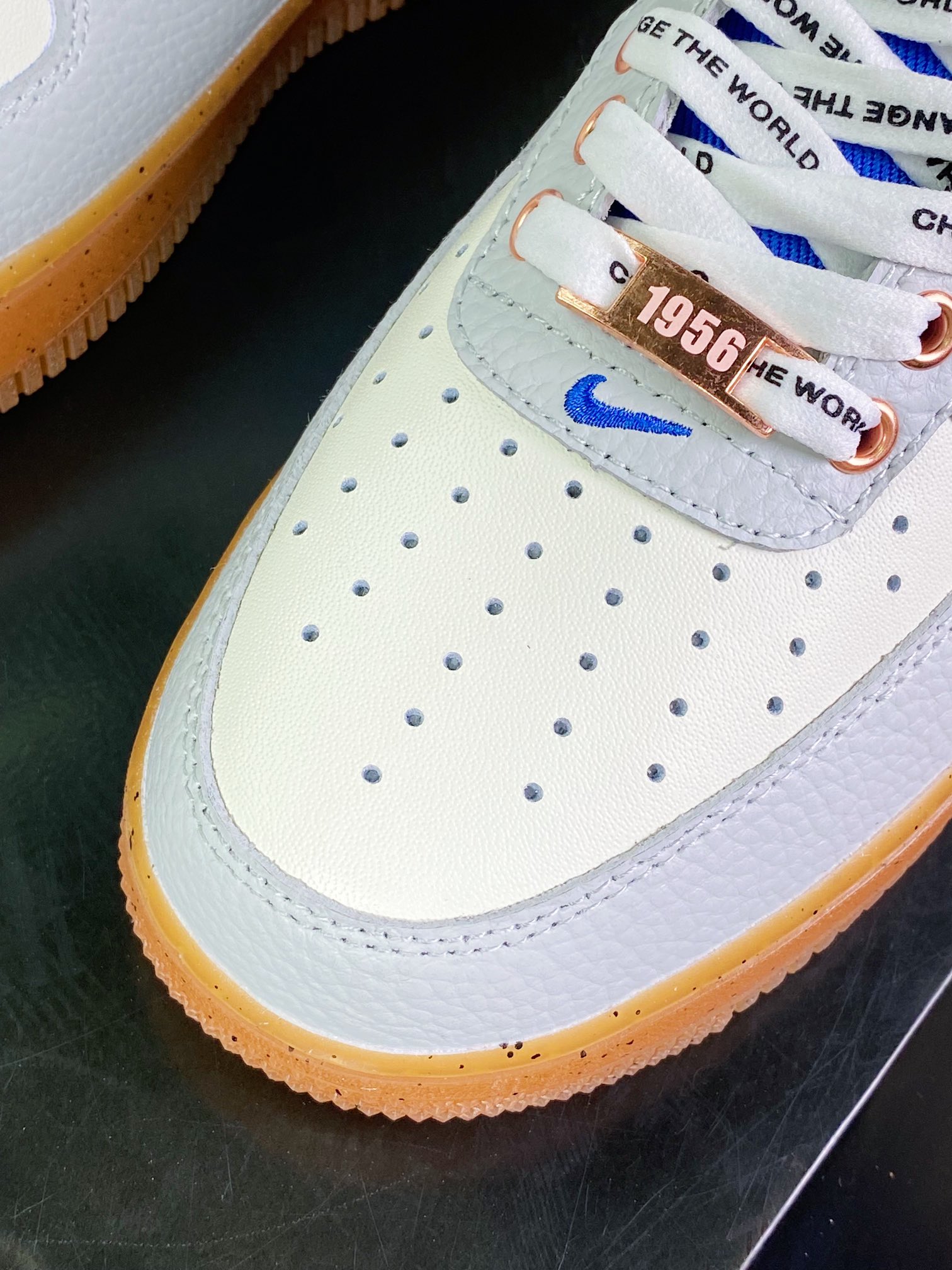 220 Air Force 1’07 Low”SJackie Robinson”空军一号FN1868-100
