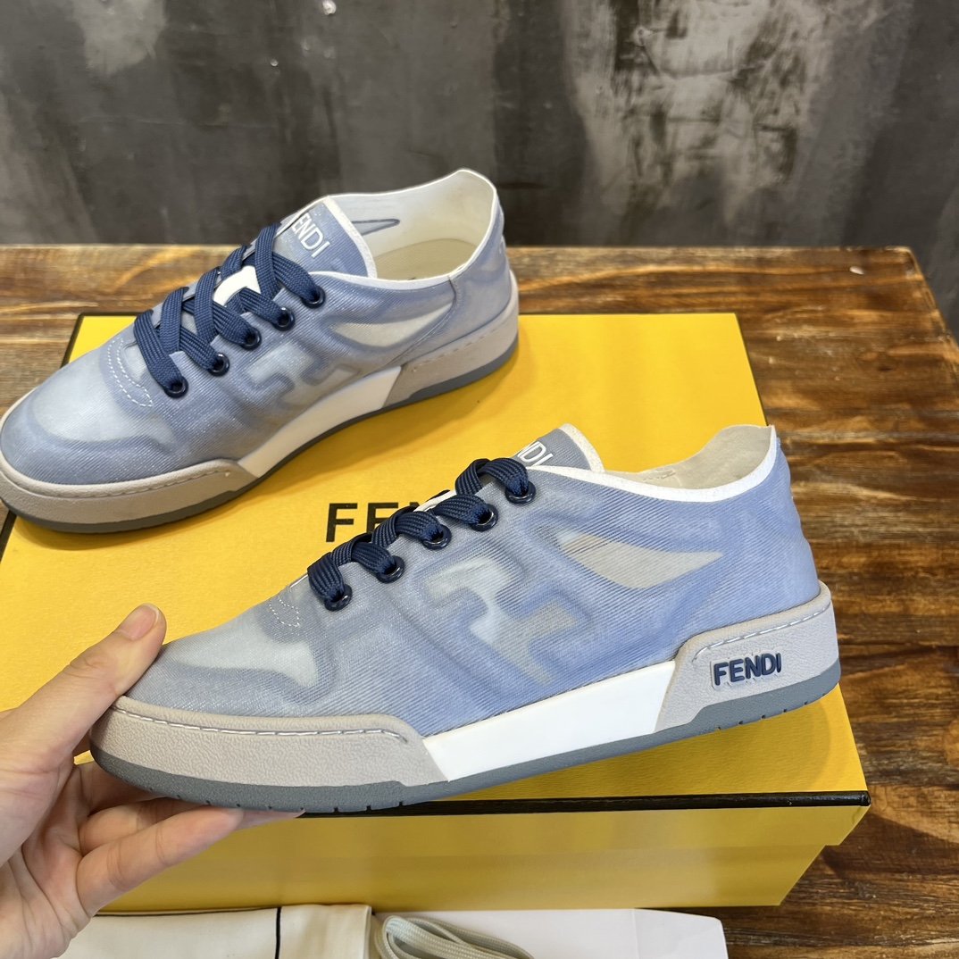 Fendi 网面休闲系列…