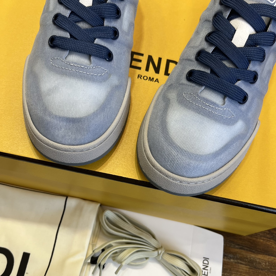 Fendi 网面休闲系列…