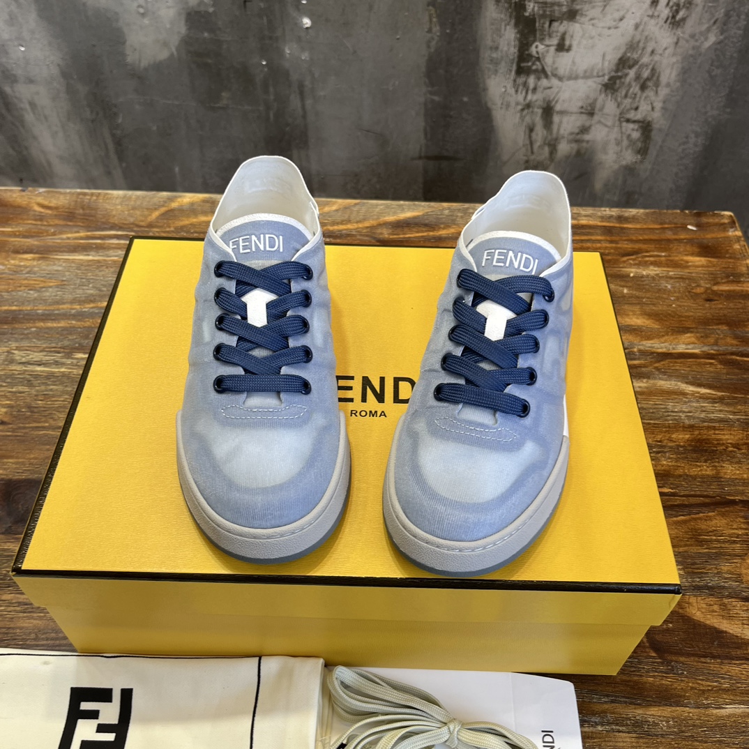 Fendi 网面休闲系列…