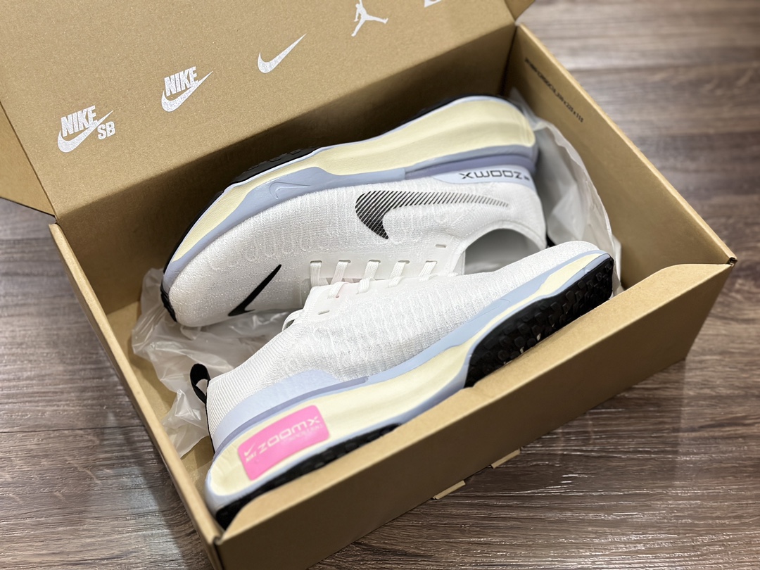 220 NIKE Zoom X Invincible Run Fk 3 马拉松机能风格运动鞋 DR2615-100