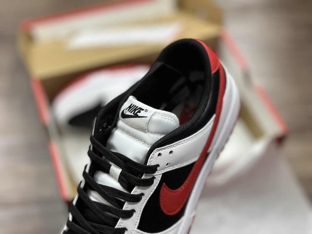 300 NIKE SB Dunk Low 低帮 休闲运动鞋  FD9762-061