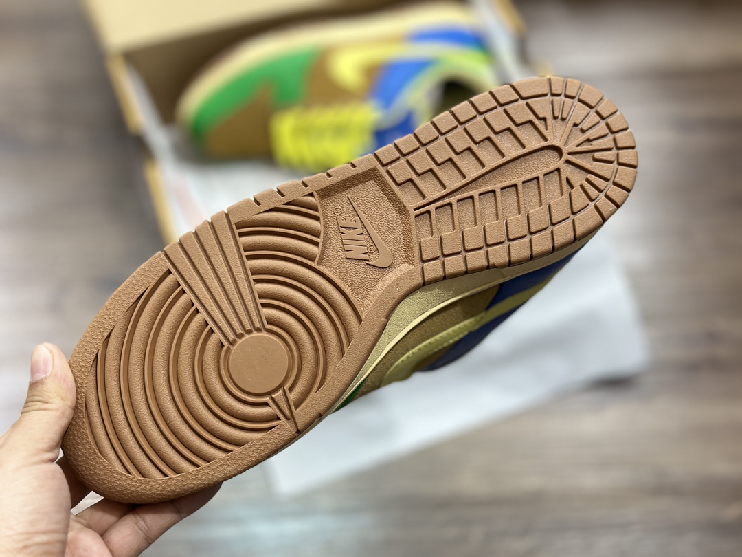 260 NIKE SB Dunk Low 低帮 休闲运动鞋  313170-771
