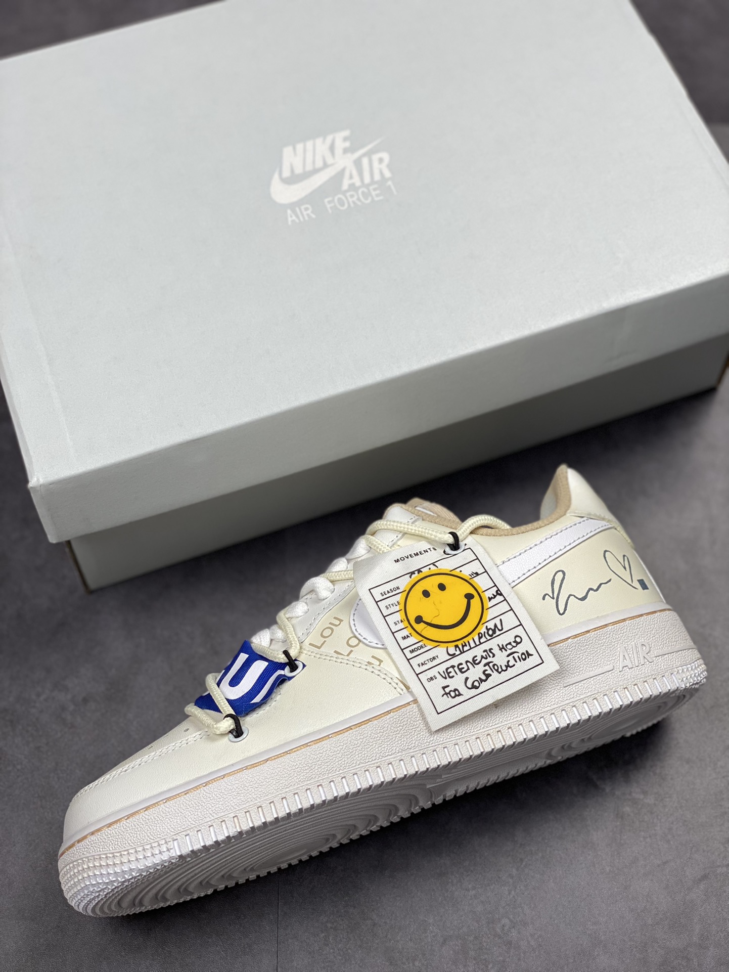 230 Nike Air Force 1 Low 07 笑脸米白蓝CW2288-111