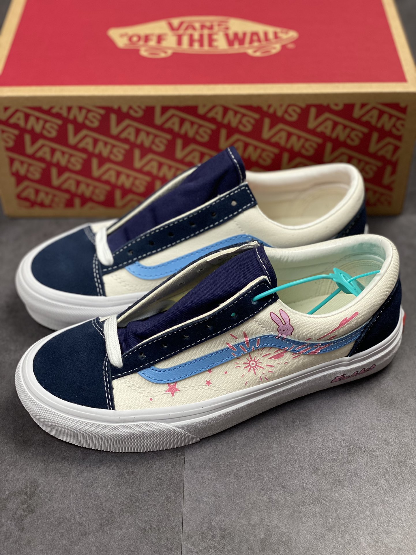 Vans Style 36 Trendy Year of the Rabbit Meteor Rabbit/Rogue Rabbit Casual Low Top Summer Sports Shoes