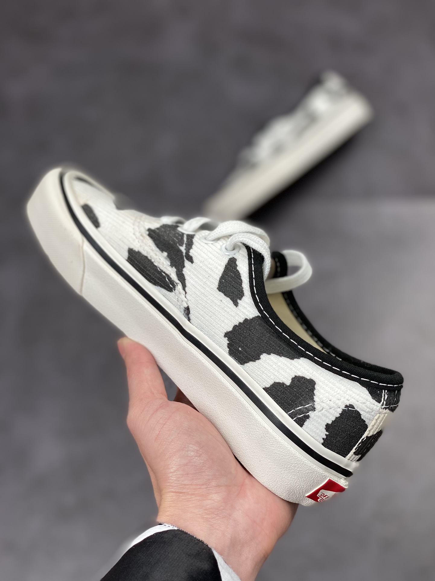 Vans Authentic 44 Dx Anaheim Cow Print Corduroy Black & White Cow