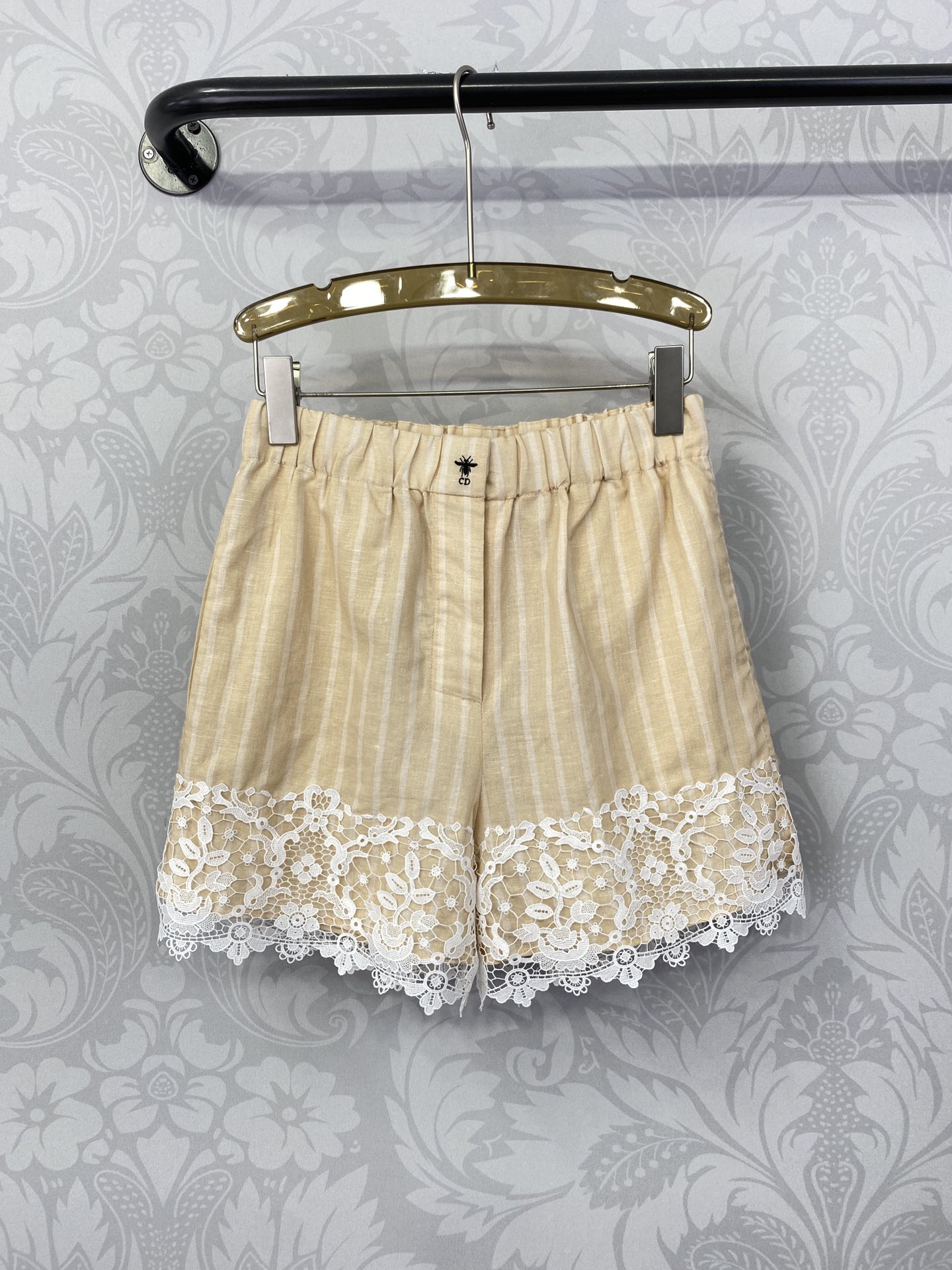 Dior Clothing Shorts Beige White Embroidery Cotton Lace Linen Spring/Summer Collection Fashion Casual