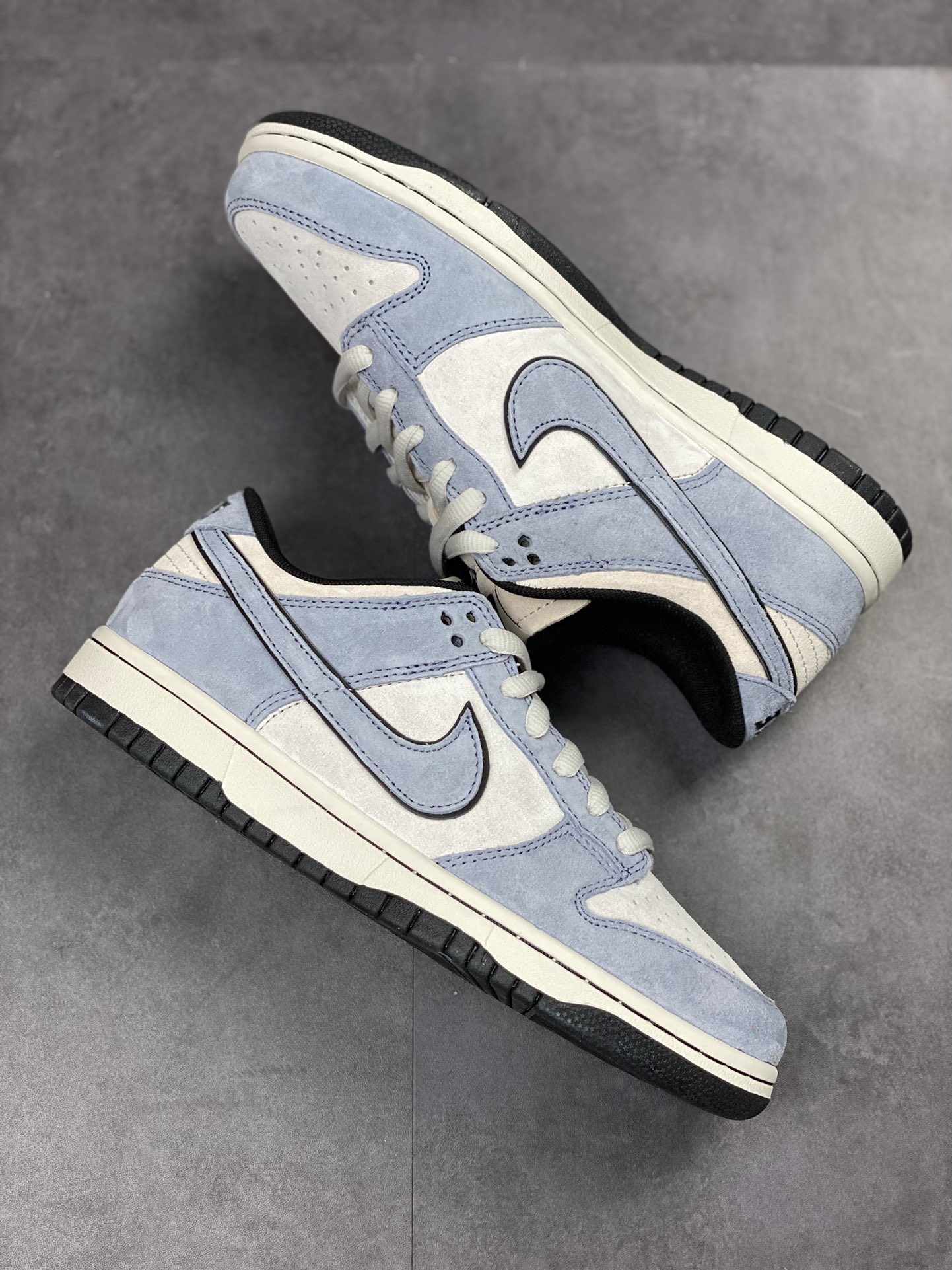 200 NIKE SB Dunk Low 大友克洋 雾霾蓝LF0039-026