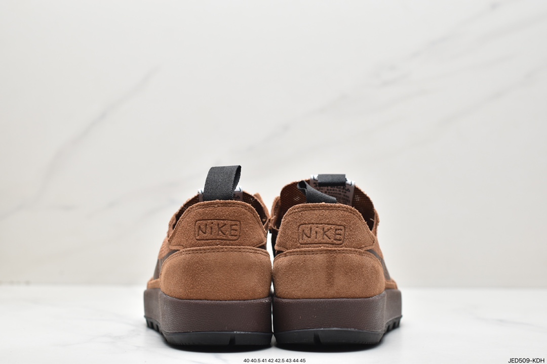 150 Tom Sachs x Nike Craft 该鞋款鞋DA6672-201