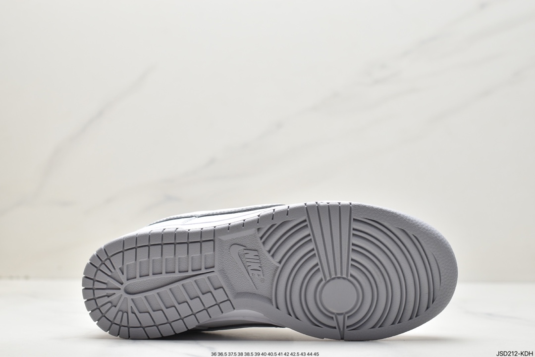 200 NIKE DUNK SB LOW 定制配色 Dunk SB顾名思义XD6188-004