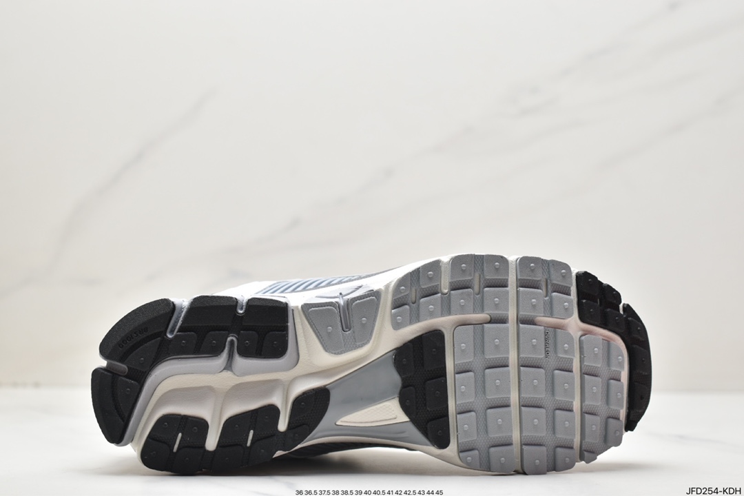 170 耐克Nike Zoom Vomero 5 SP”Vast Grey/Sail”马拉松复古跑五代FD9919-001