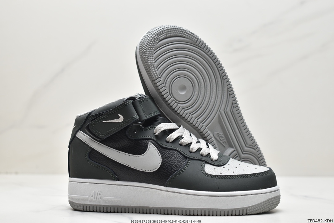 260 Nike Air Force 1 空军一号 官方同步 CW6817-067