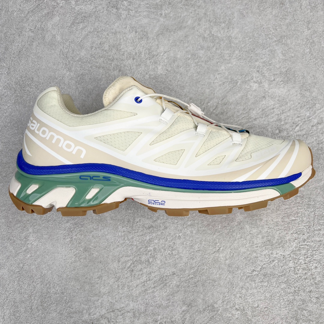 ＃绿X/GX 纯原福利 Salomon XT-6 萨洛蒙复古潮流户外机能登山跑鞋 纯原外贸平台特供订单 耗时半年巨作 全套原纸板楦头开发 原厂特供网布配套加持 确保原汁原味 完美呈现版型 原档数据独家私模五层组合大底 男女鞋同步官方开发至46.5 原装Ortholite轻量化鞋垫 中底布带钢印编号 原厂TPU锁扣 进口港宝加持 后跟自然饱满 还原公司包裹性 鞋面以“锯齿”状的包裹系统呈现 在基色底之下加入了各种色点缀 将公司的最新技术和时尚前卫的造型融入耐用的长跑款式中 鞋面由 TPU 薄膜制成 并焊接在高耐磨网眼上 使其既时尚又坚固 由 ACS底盘支撑 可增强稳定性和支撑力 以及由橡胶凸耳 Contragrip外底覆盖的 EVA 缓冲中底 旨在应对崎岖的地形 鞋舌上的彩色Salomon 标签、Quicklace 系统以及鞋头、鞋舌和鞋跟上的附加品牌使细节更加完美 让穿着者可以轻松驾驭户外与通勤下的任何运动生活场景 无缝鞋身户外随意纵横 颜值与脚感兼备 出街通勤 绝对非常吸睛 你值得拥有 尺码：36 36.5 37.5 38 38.5 39 40 40.5 41 42 42.5 43 44 44.5 45 46 46.5 注意：偏小1码-选品中心