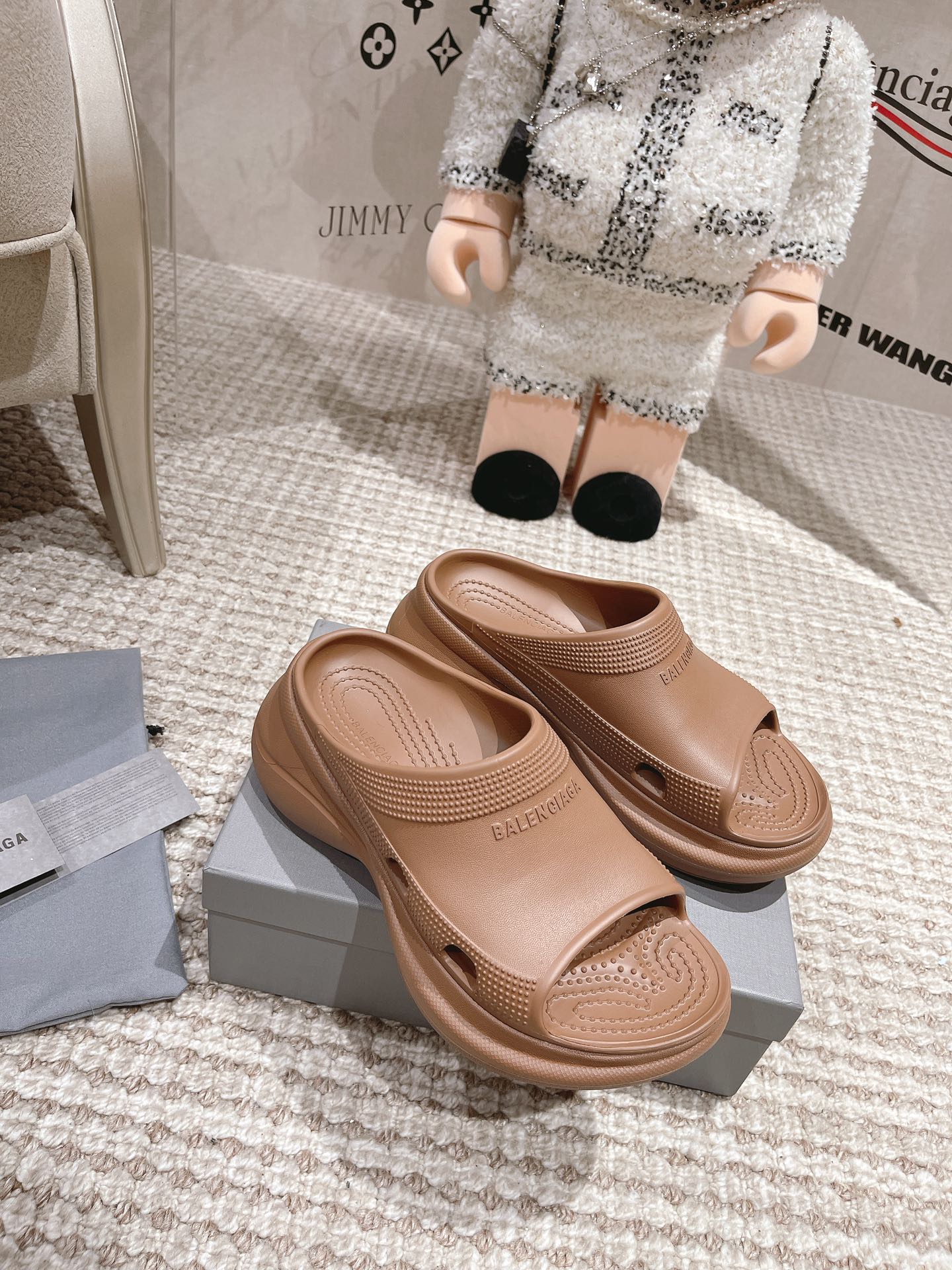 Are you looking for
 Balenciaga Perfect 
 Shoes Sandals