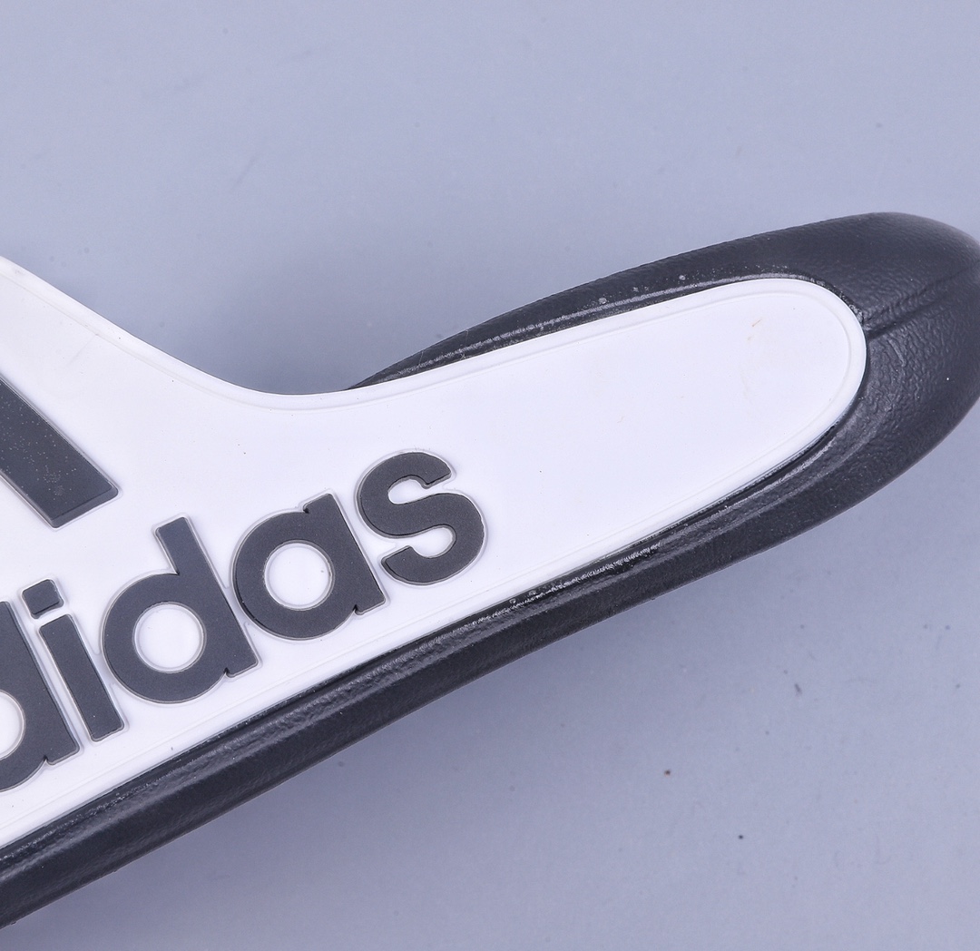 Adidas SuperStar Slide sneakers