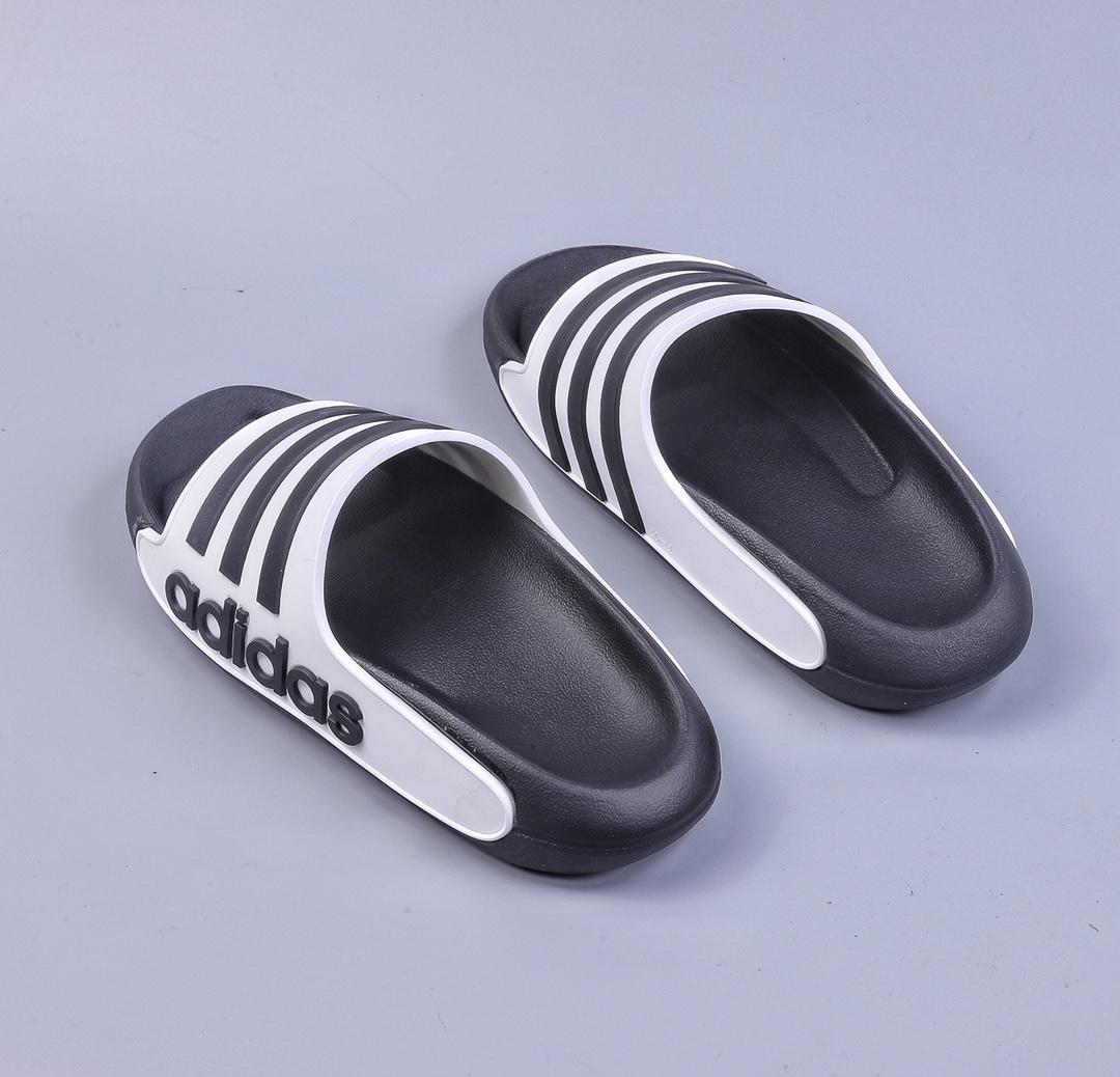 Adidas SuperStar Slide sneakers