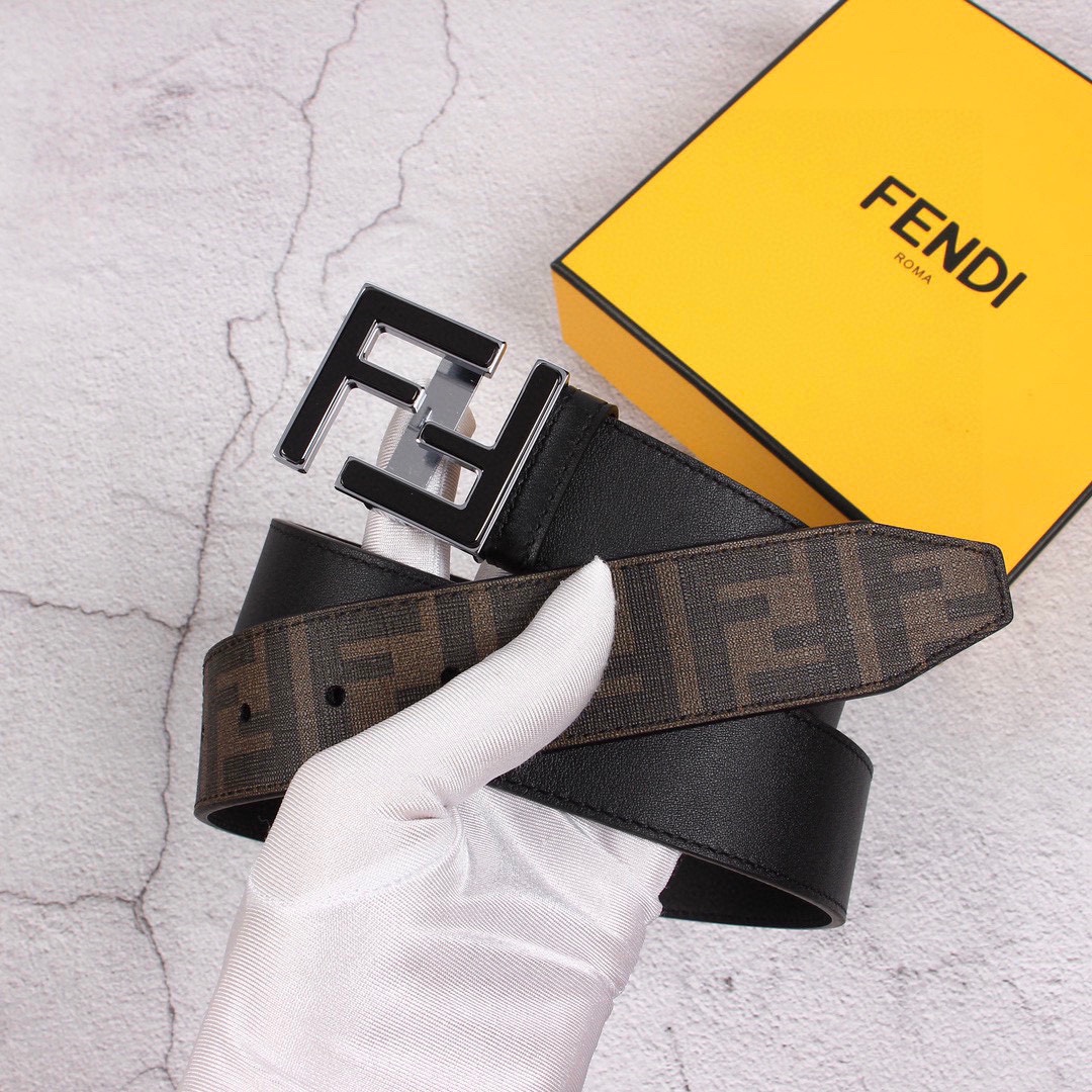 FENDI/芬迪宽38MM标志造型宽