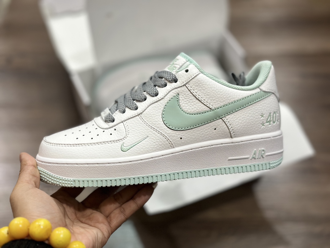 240 Nike Air Force 1 LOW 空军一号低帮运动鞋  MN5263-128