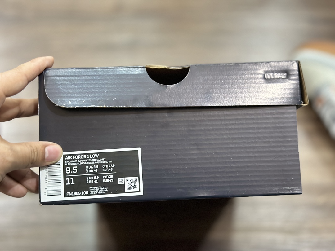 220 Nike Air Force 1 LOW 空军一号低帮运动鞋  FN1868-100