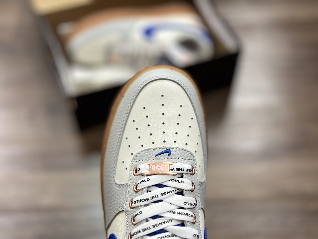 220 Nike Air Force 1 LOW 空军一号低帮运动鞋  FN1868-100