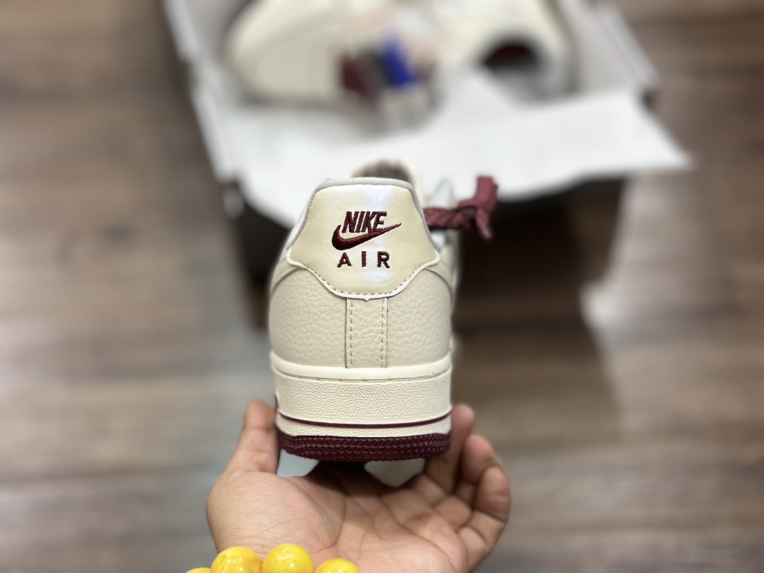 260 Nike Air Force 1 LOW 空军一号低帮运动鞋 DD9915-666