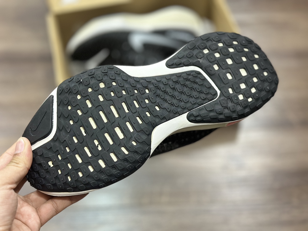 220 NIKE Zoom X Invincible Run Fk 3 马拉松机能风格运动鞋 DR2615-001