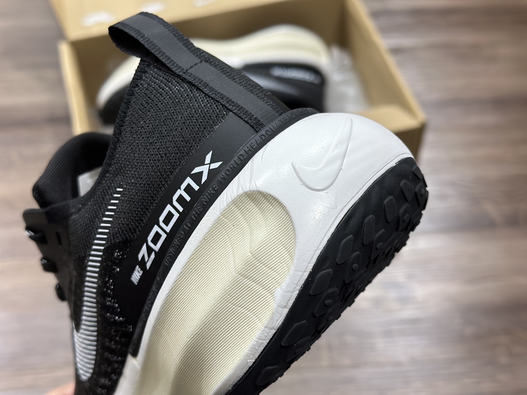 220 NIKE Zoom X Invincible Run Fk 3 马拉松机能风格运动鞋 DR2615-001