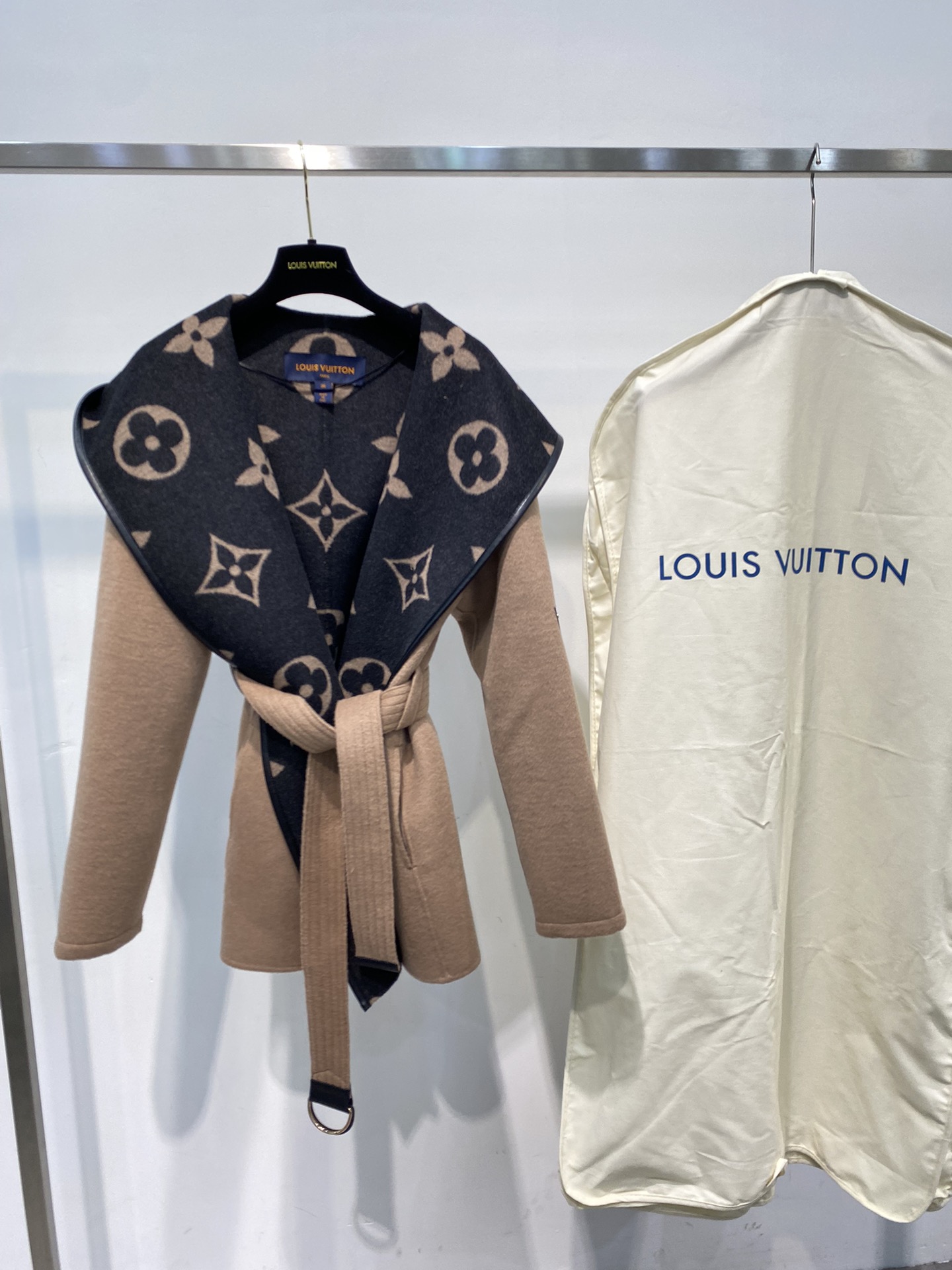 [Cashmere Coats, Furs]2025 Lvjia New Coat have cash less than that is register