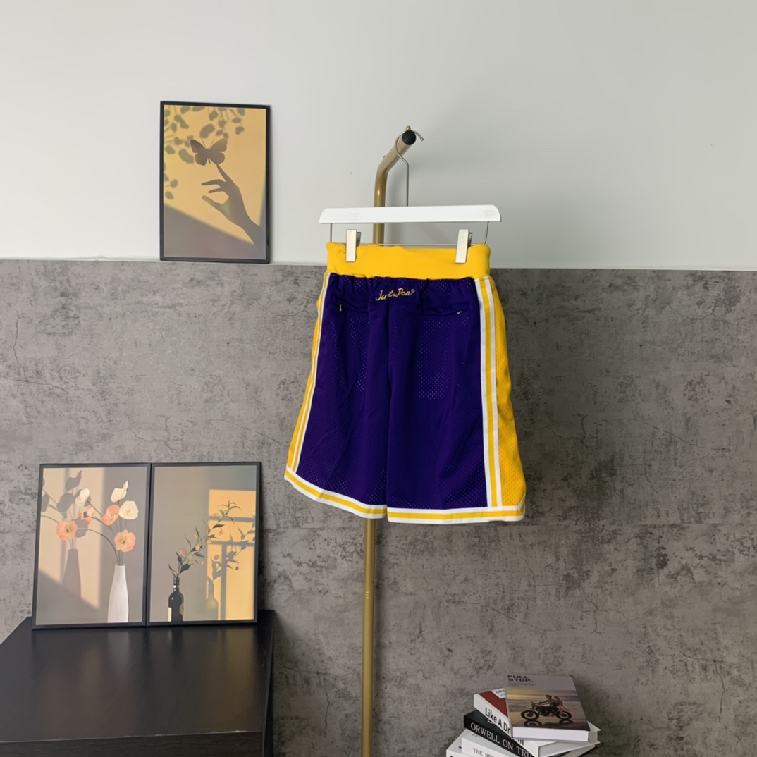 “Just Don NBA Lakers Team Shorts: High-Quality Customized Pants Series” - 图片 2
