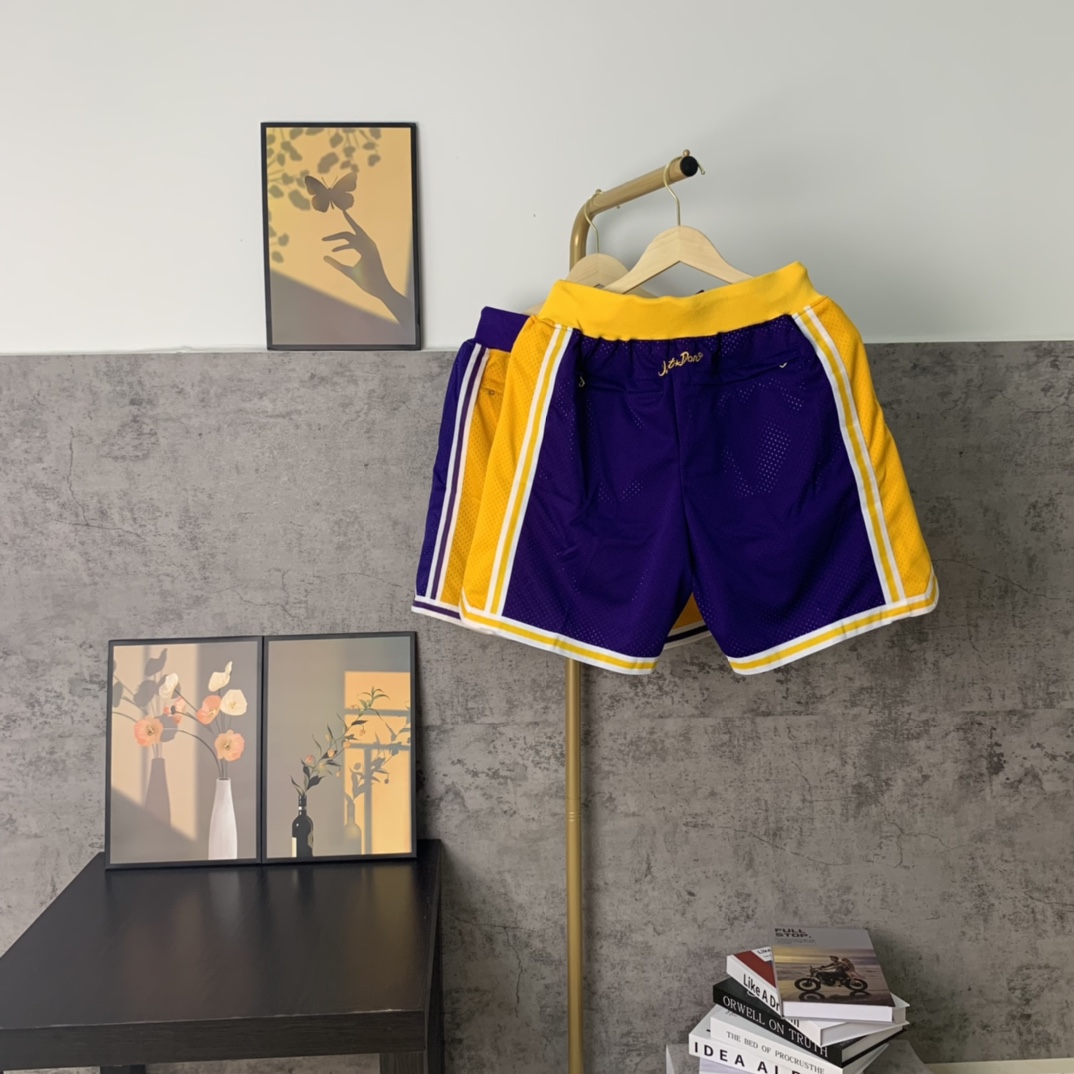 “Just Don NBA Lakers Team Shorts: High-Quality Customized Pants Series” - 图片 6