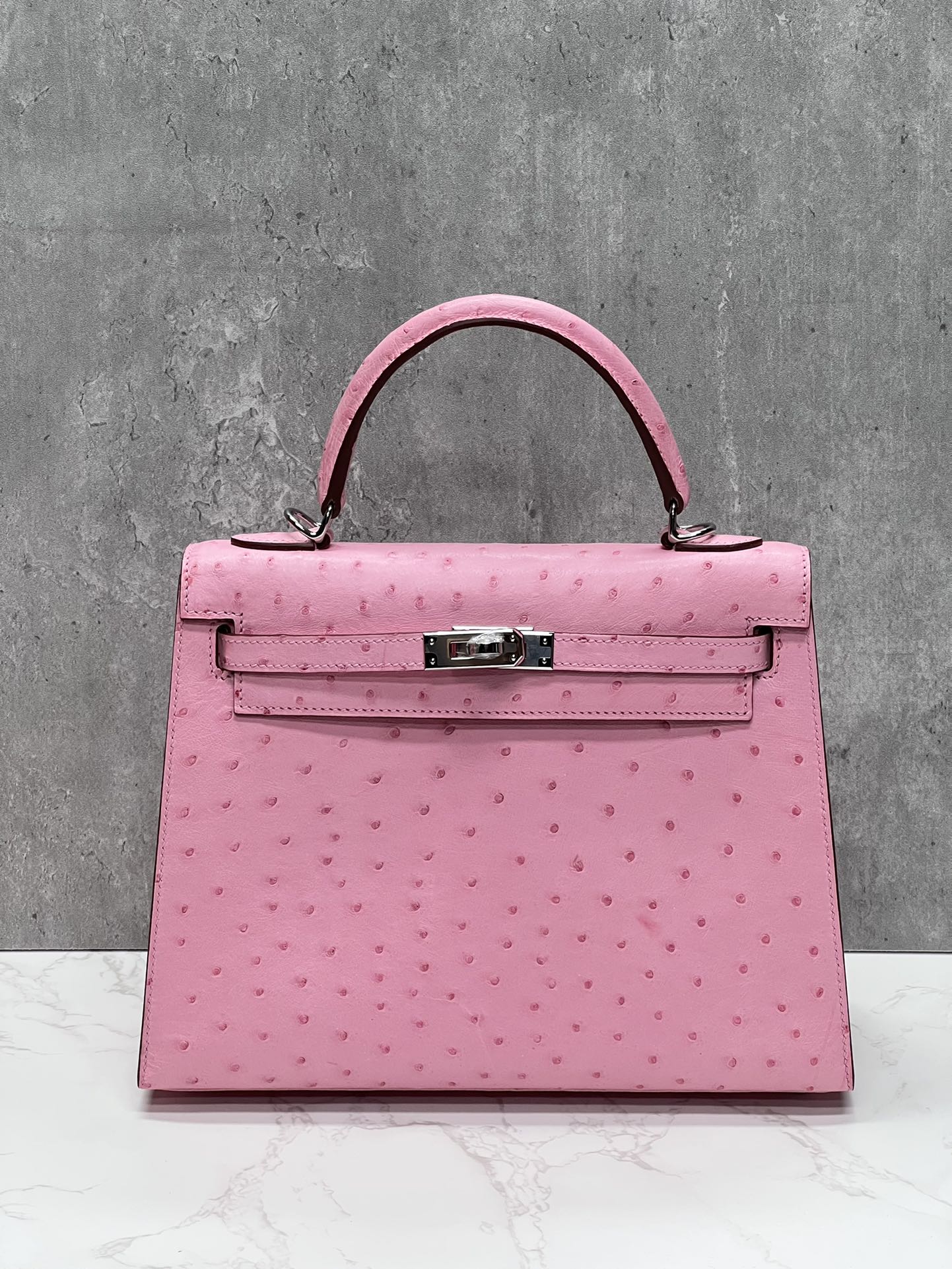 Nuevo color 2023H rosa burbuja, Kelly 25. Piel de avestruz