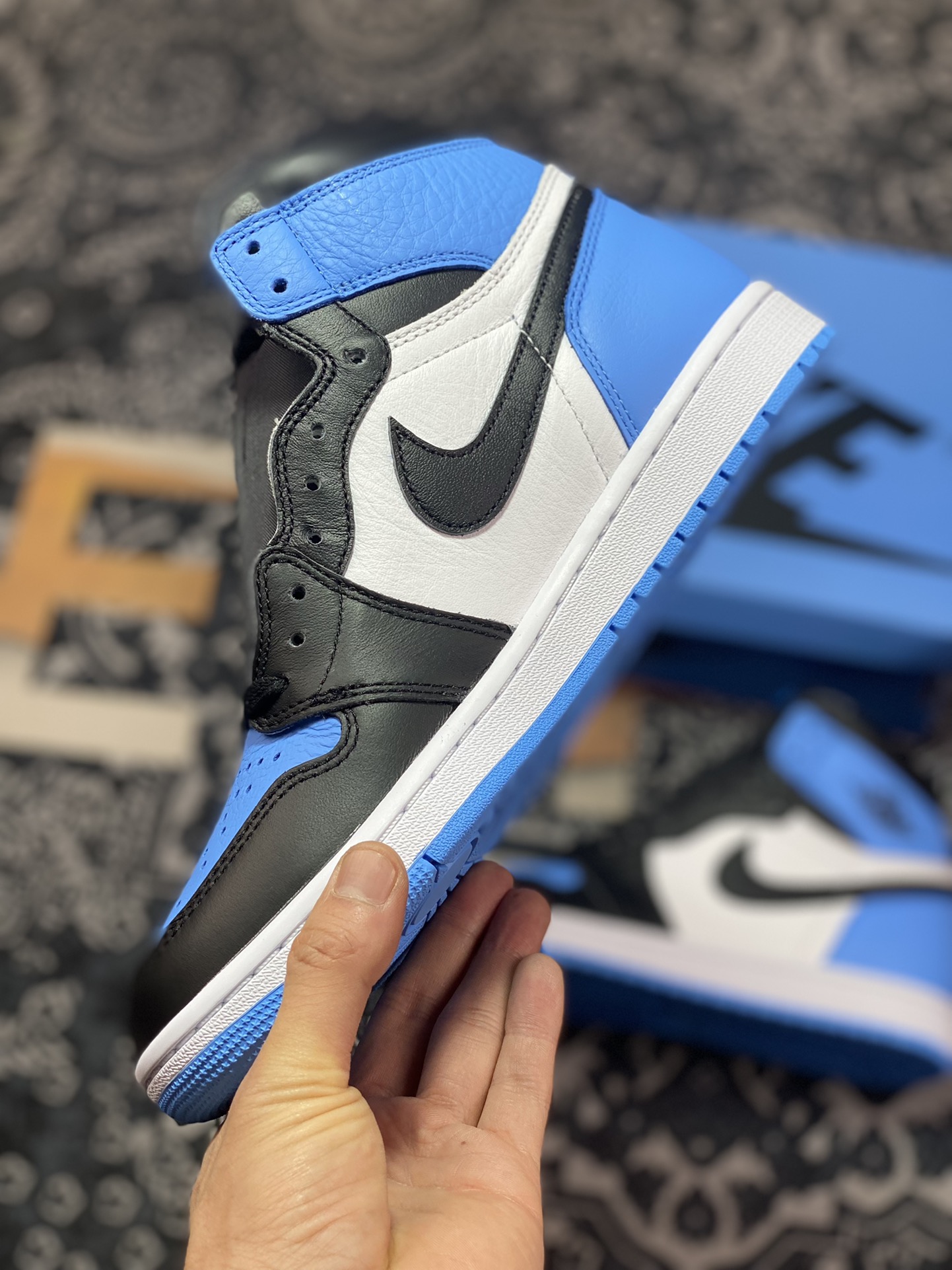 Preferred original level Air Jordan 1 ”University Blue” AJ1 Joe 1 high top cultural basketball shoes blue and white DZ5485-400-Top High Quatity Cheap Sneakers Fashion Clothing Clothes Bags handbags Shoes of all Brand wholesale With The best Quality And Beautiful Price from China Factory Chinese suppliers wholesaler seller Preferred original level Air Jordan 1 ”University Blue” AJ1 Joe 1 high top cultural basketball shoes blue and white DZ5485-400