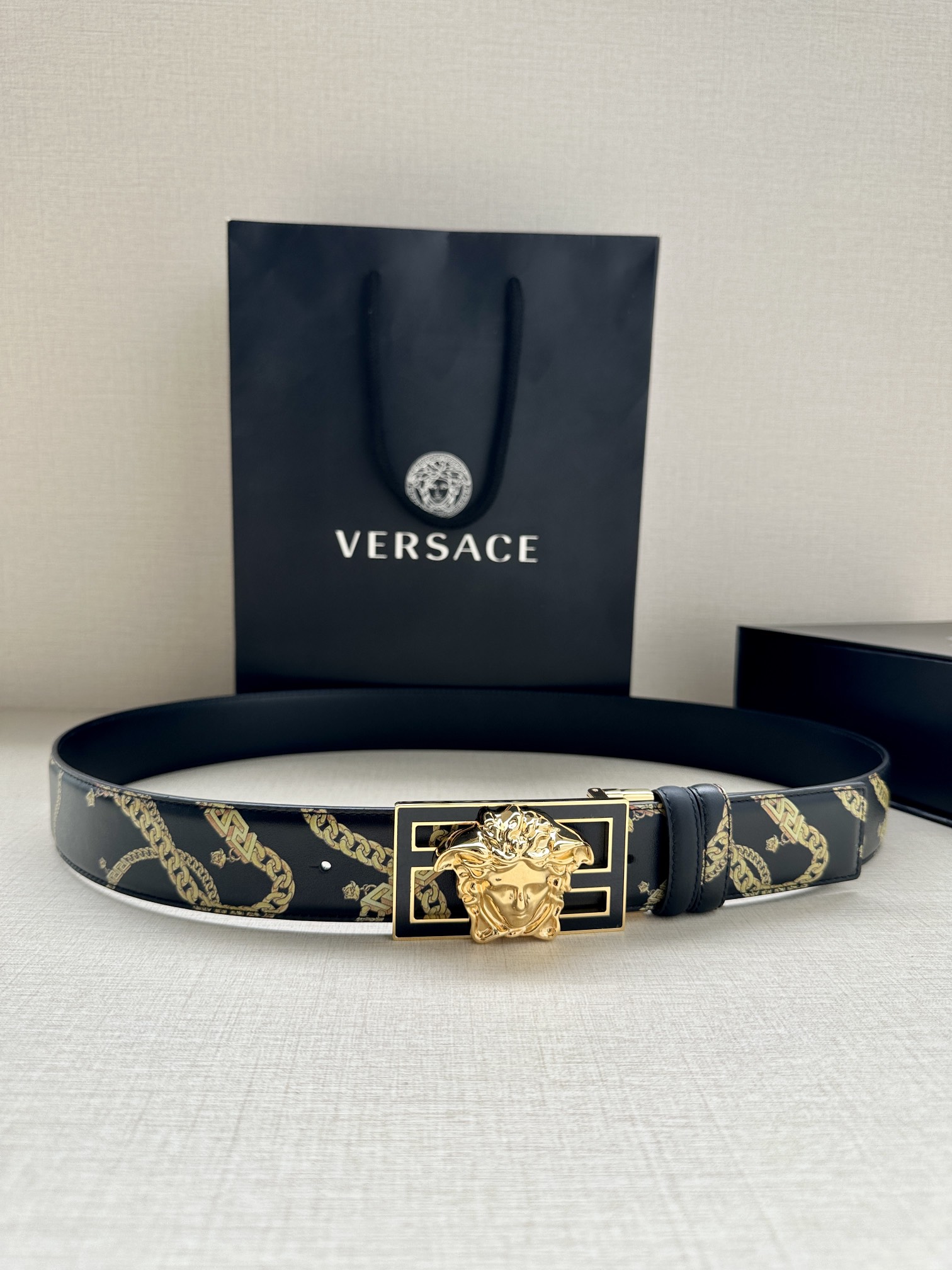 宽度3.8cmVERSACE/FEN
