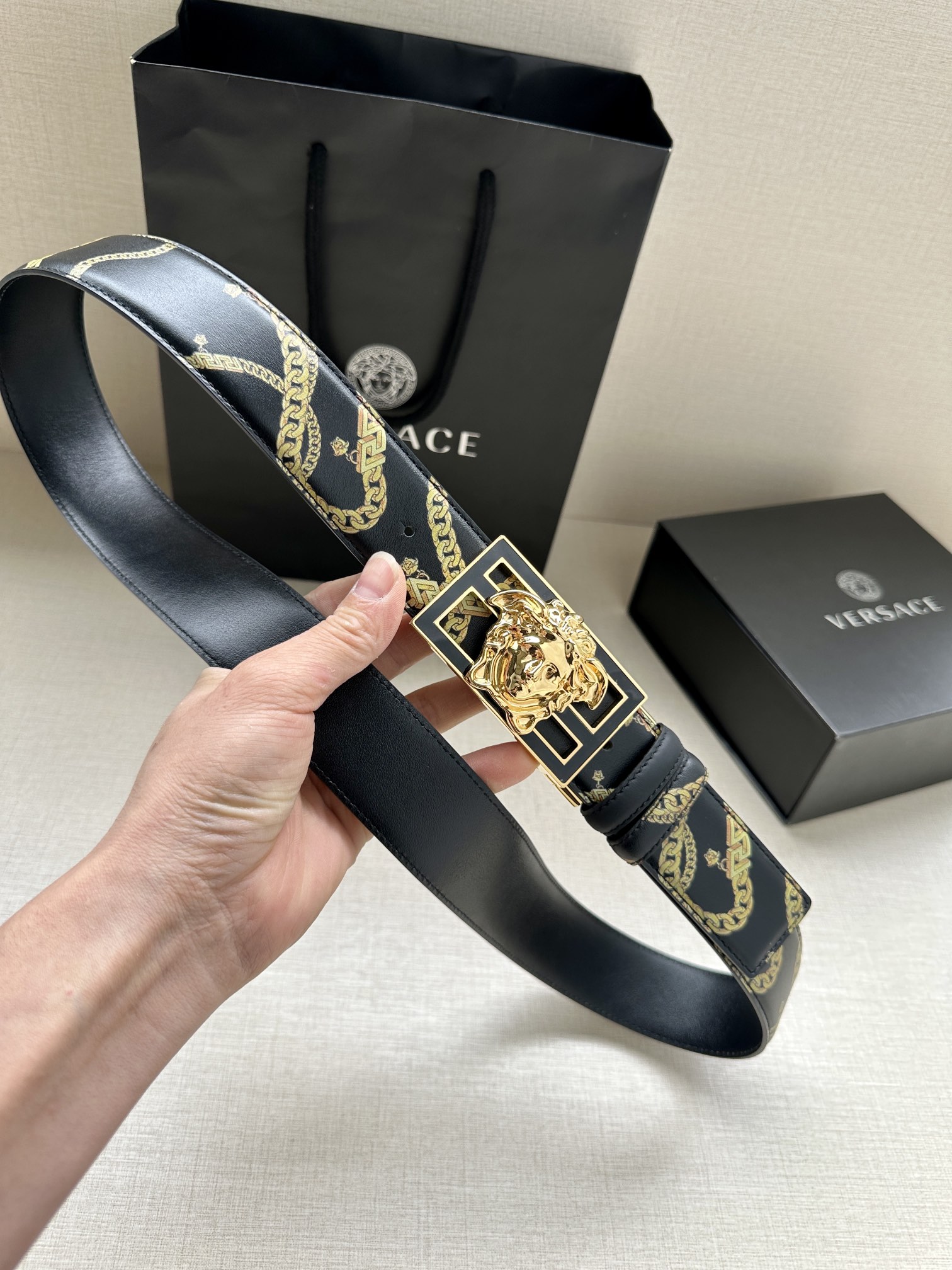 宽度3.8cmVERSACE/FEN