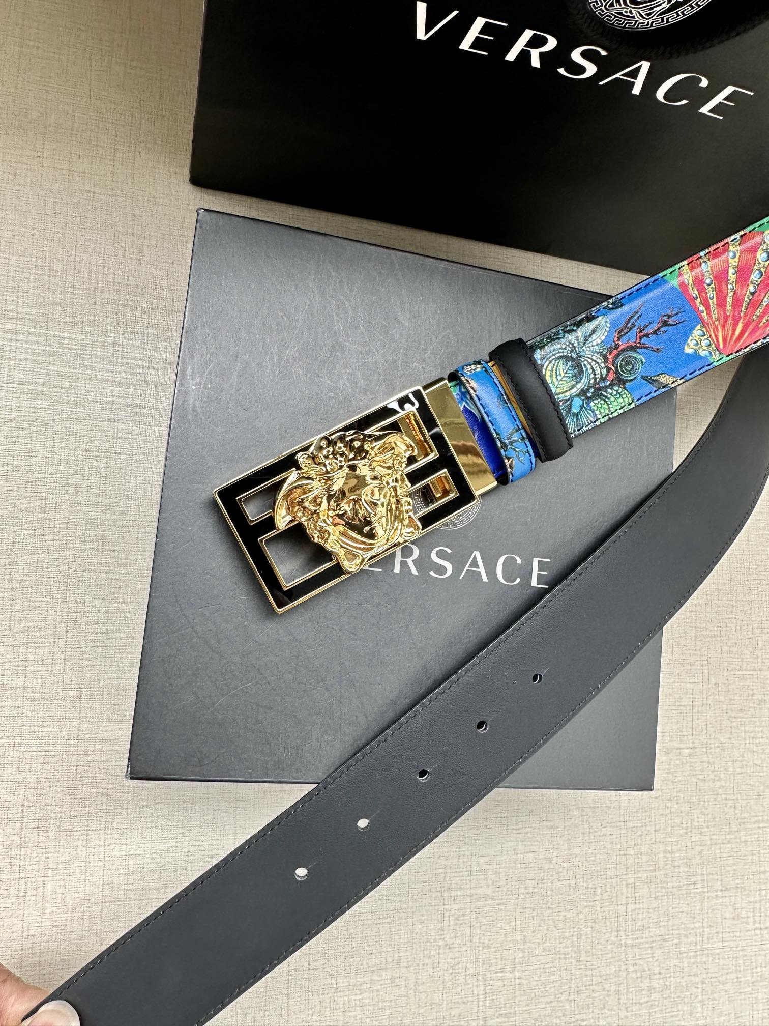 宽度3.8cmVERSACE/FEN