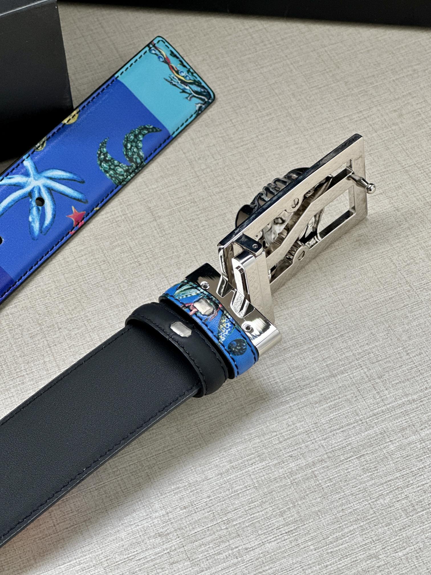 宽度3.8cmVERSACE/FEN