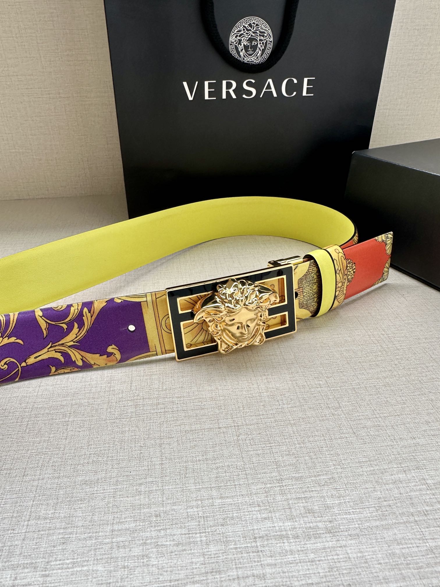 宽度3.8cmVERSACE/FEN