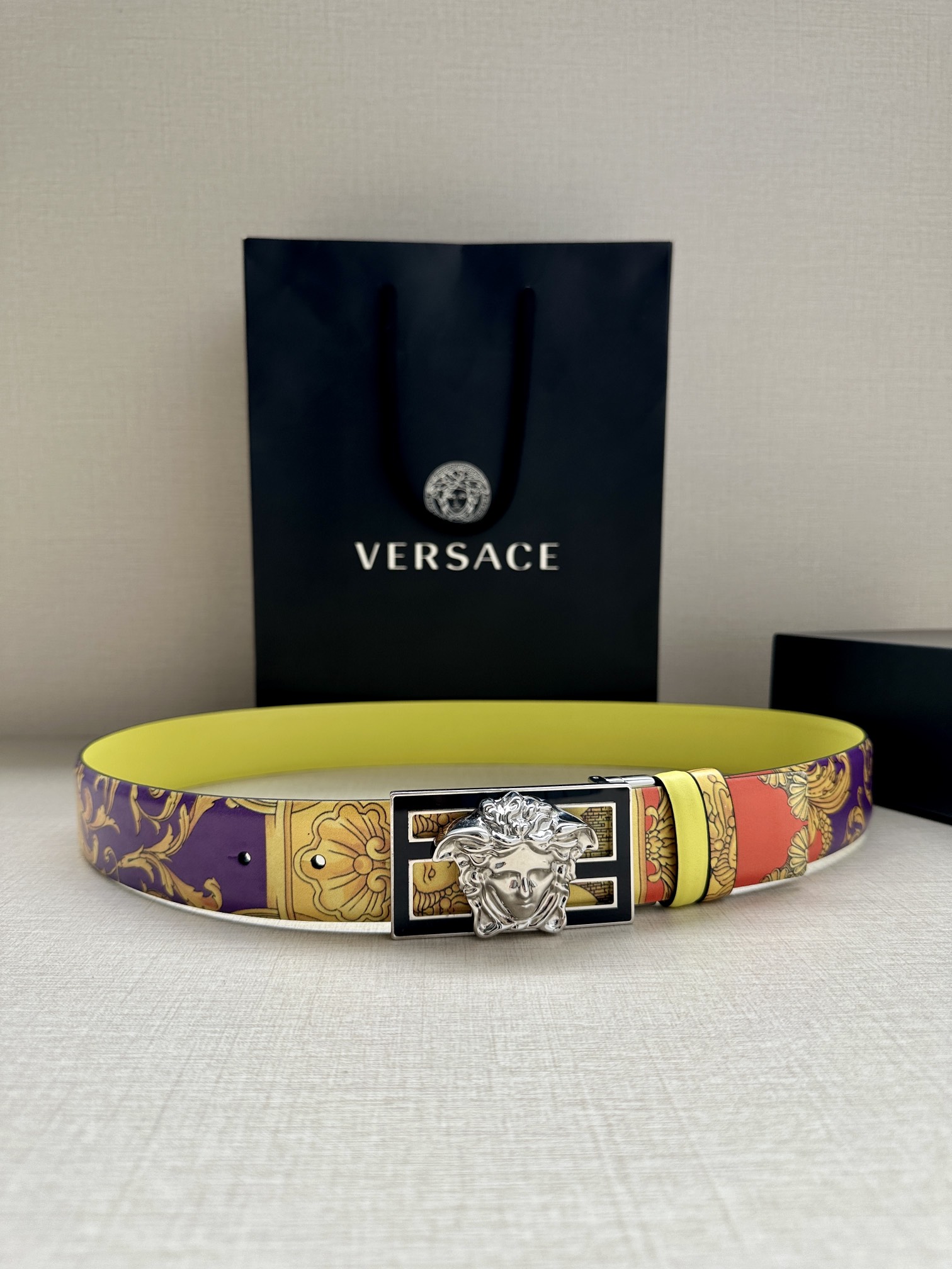 宽度3.8cmVERSACE/FEN