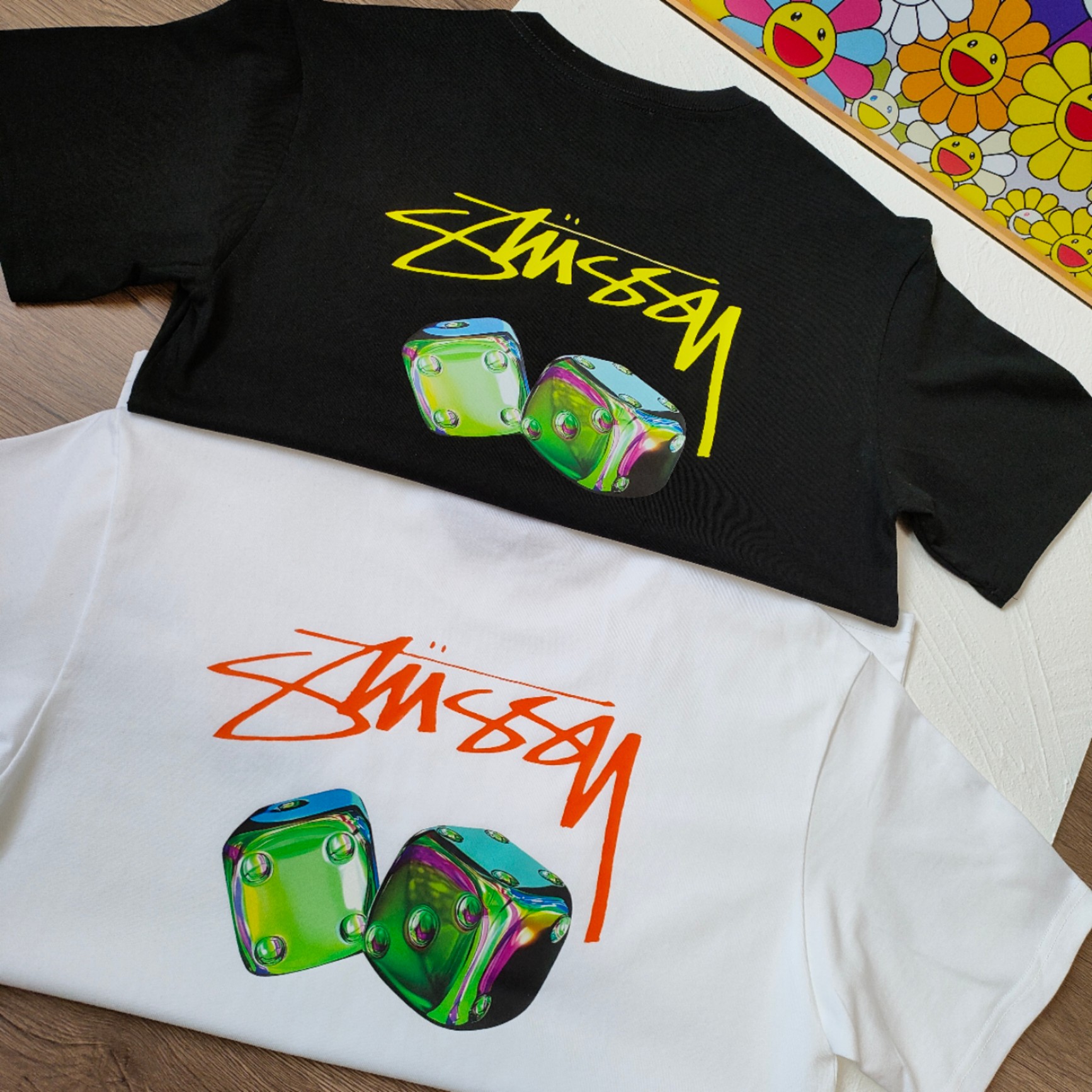 Stussy United Rainbow Dice Round-T-shirt: Fashionable Gender-Equal Clothing with Unique Features - 图片 6